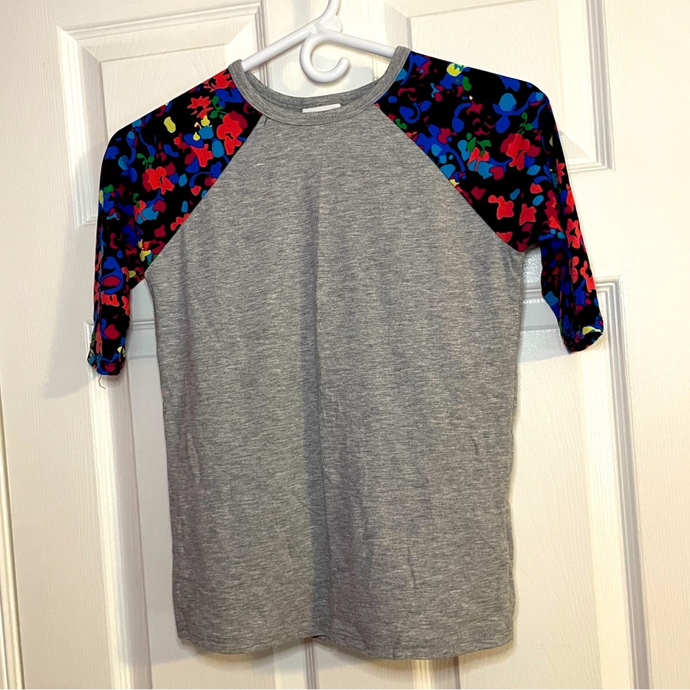 🚌 Kids LuLaLoe Sloan Baseball Tee 🚌